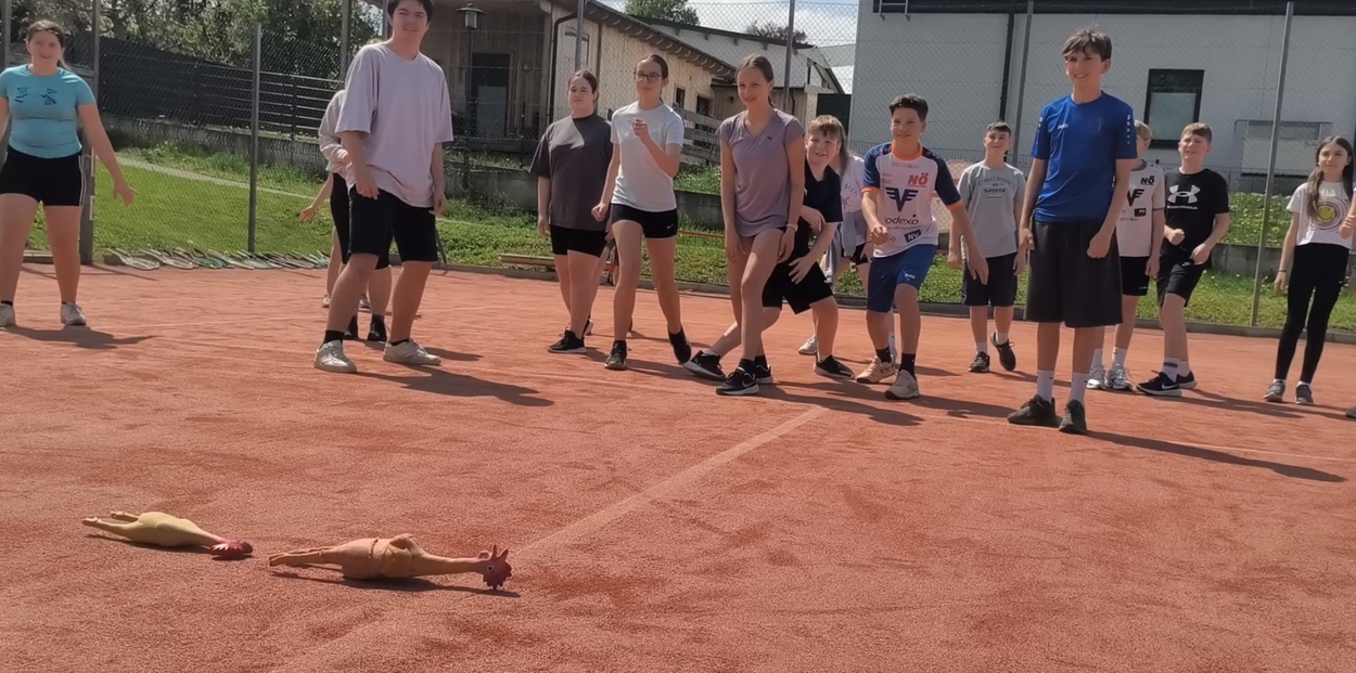 Tennis im Unterricht – 300 Kinder auf dem Platz!